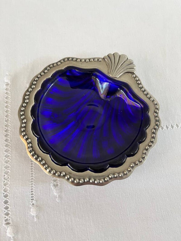 Coquillage bleu vide-poche