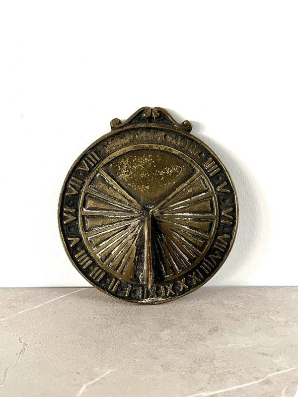 Cadran solaire vintage