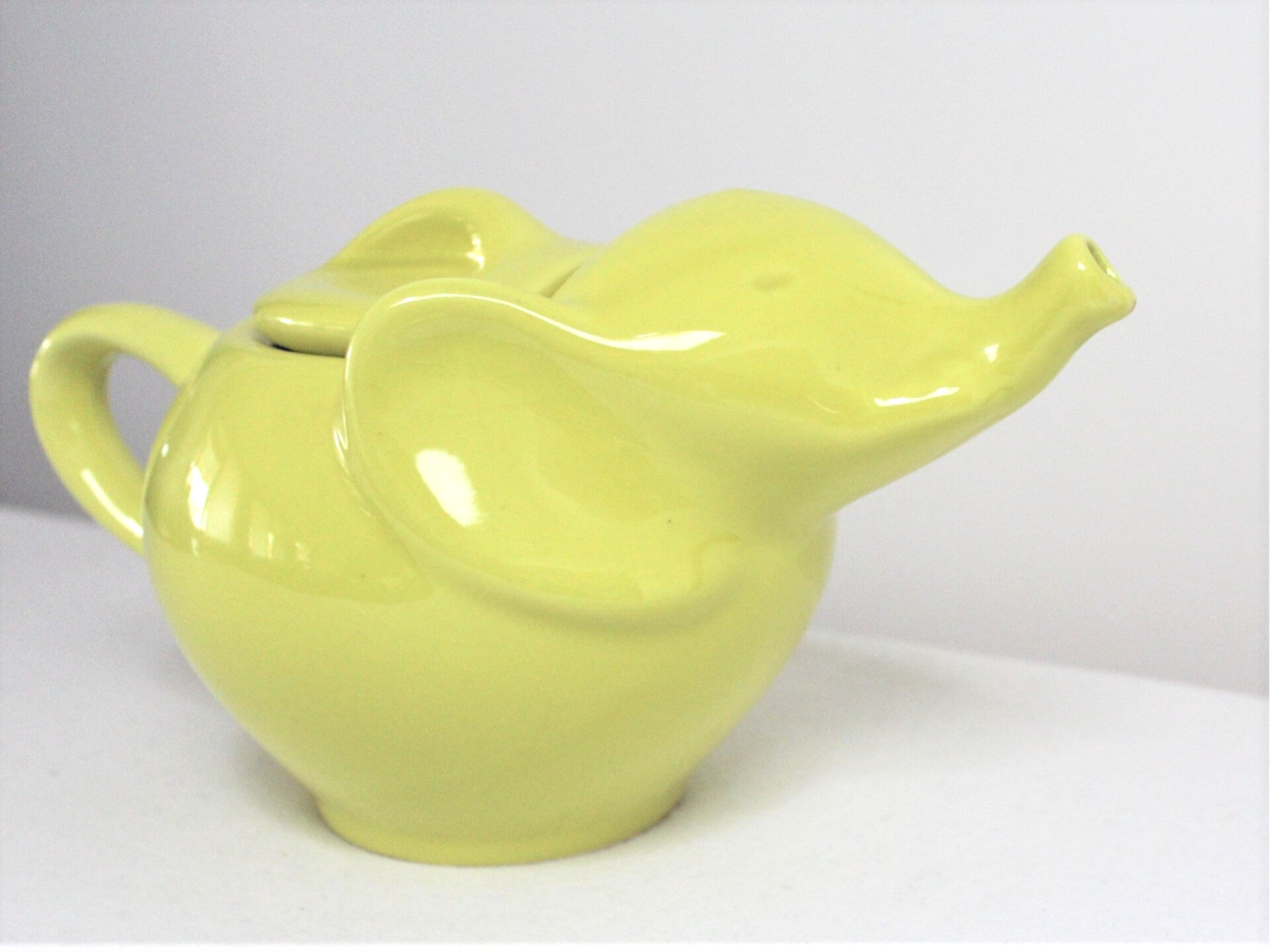 Théière Eléphant Lipton