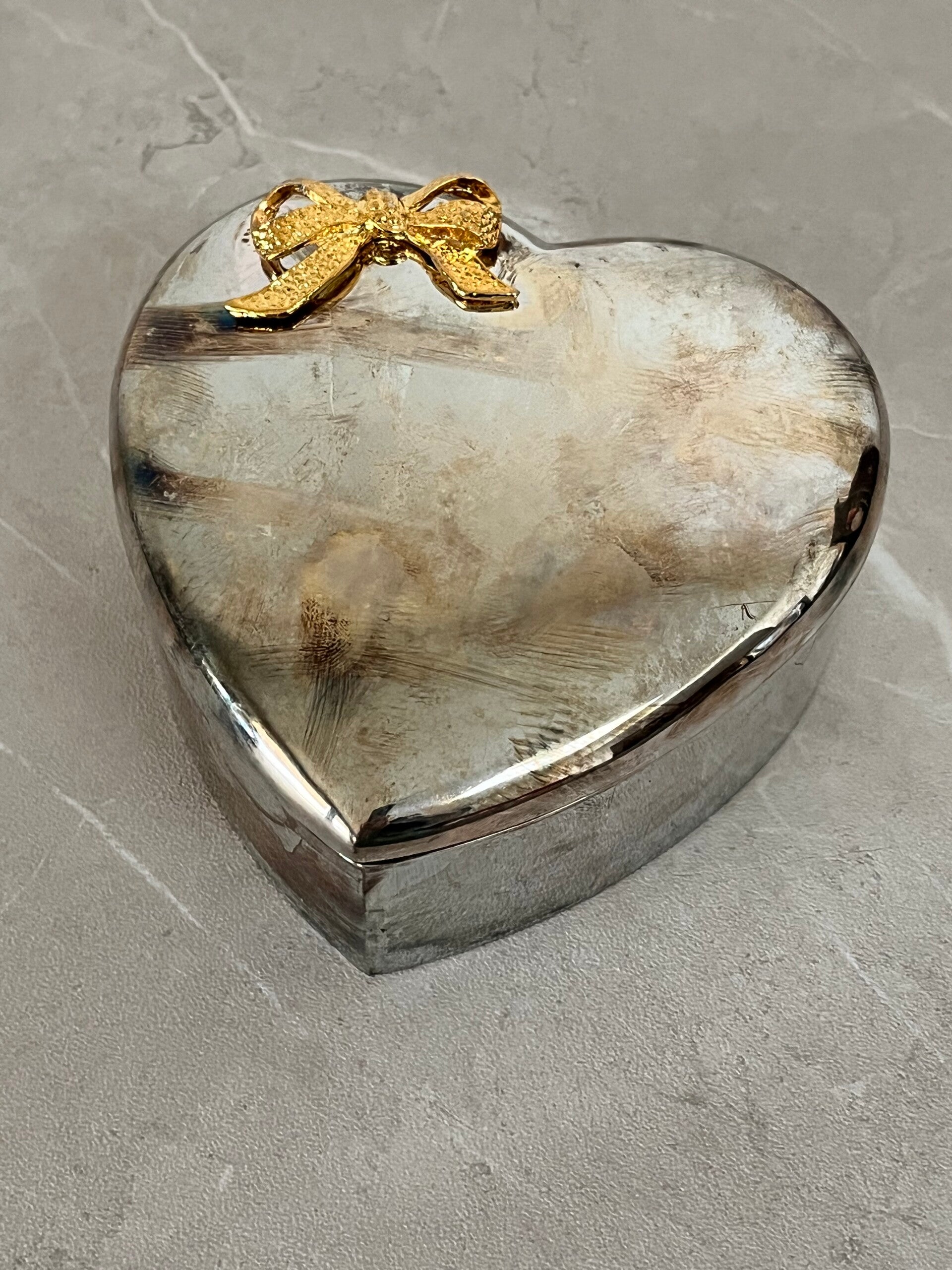 Boîte à bijoux vintage plaqué argent