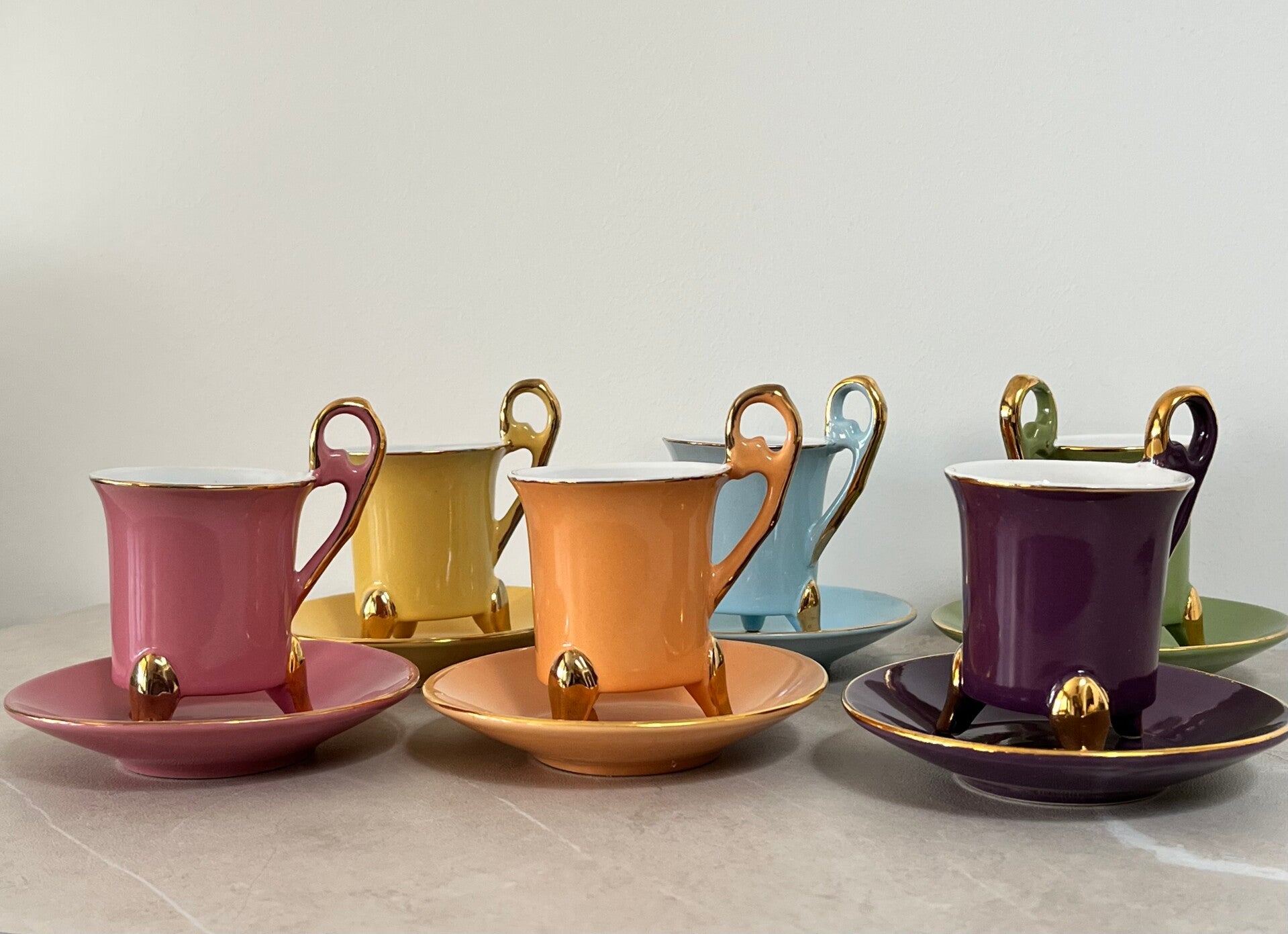 Tasses expresso vintage multicolores