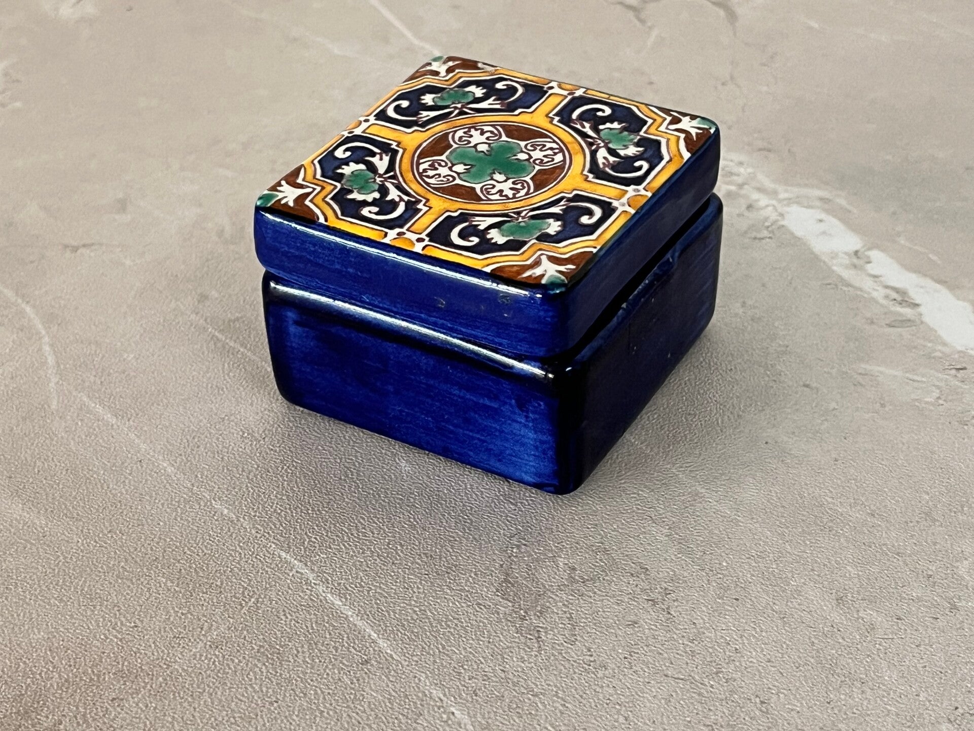 Boîte artisanale du Portugal