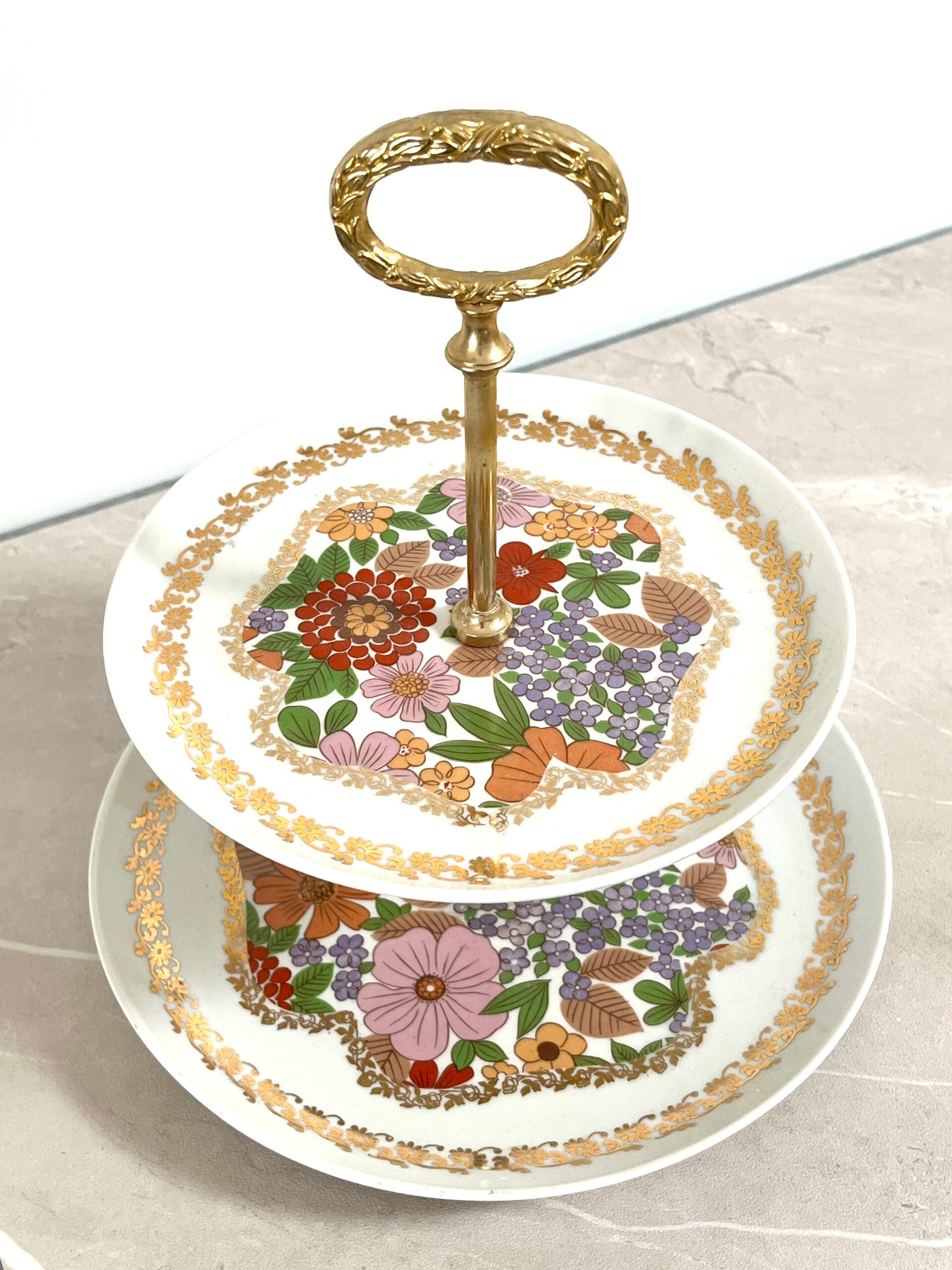 Serviteur en porcelaine