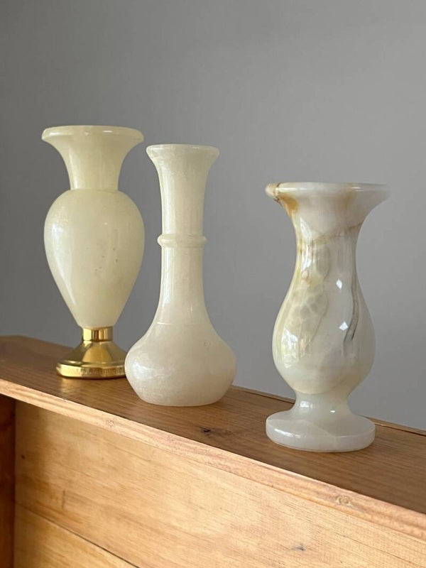 3 vases en onyx et marbre