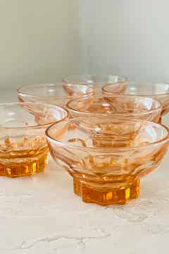 Anciennes coupes roses