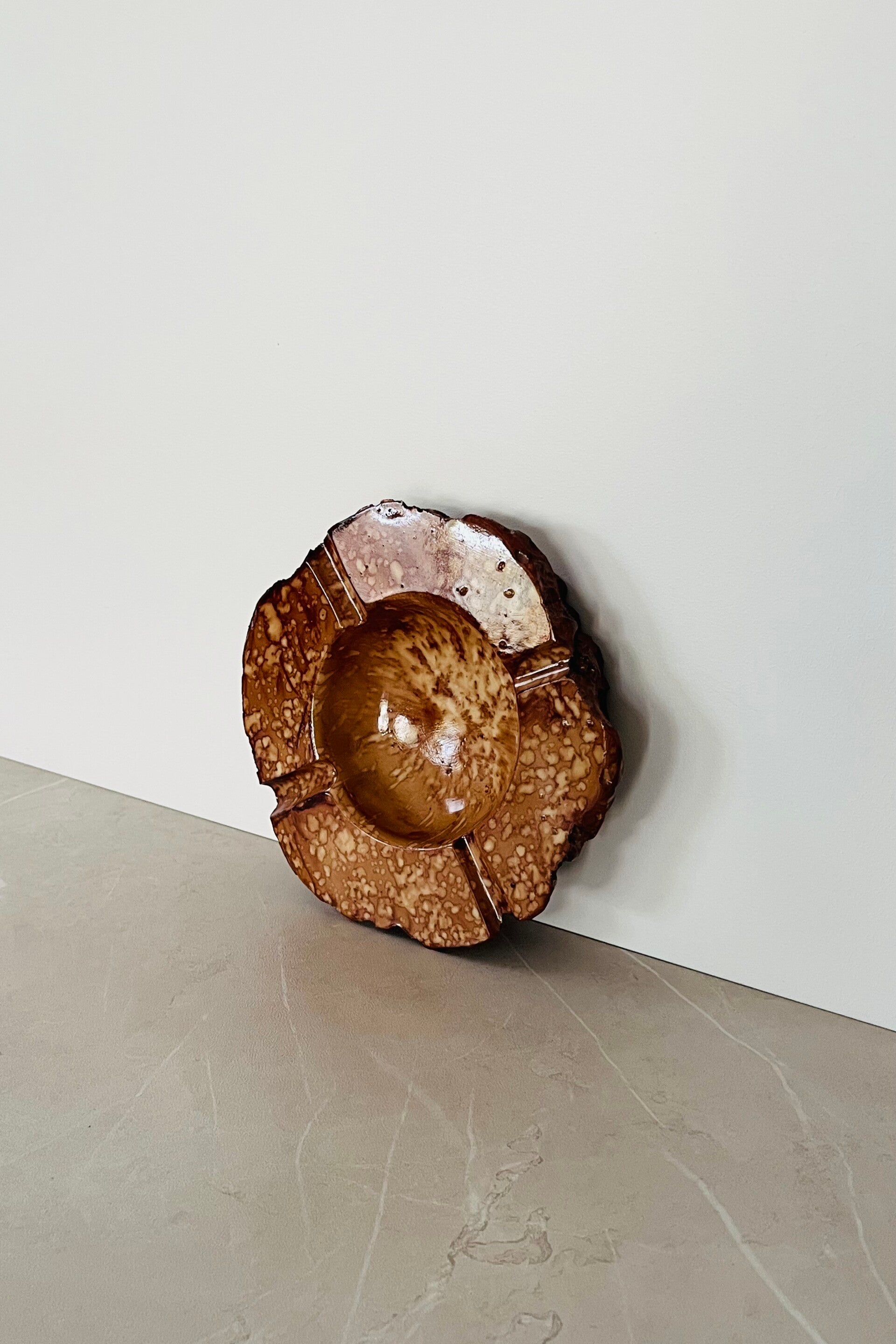 Cendrier en pierre des années 70