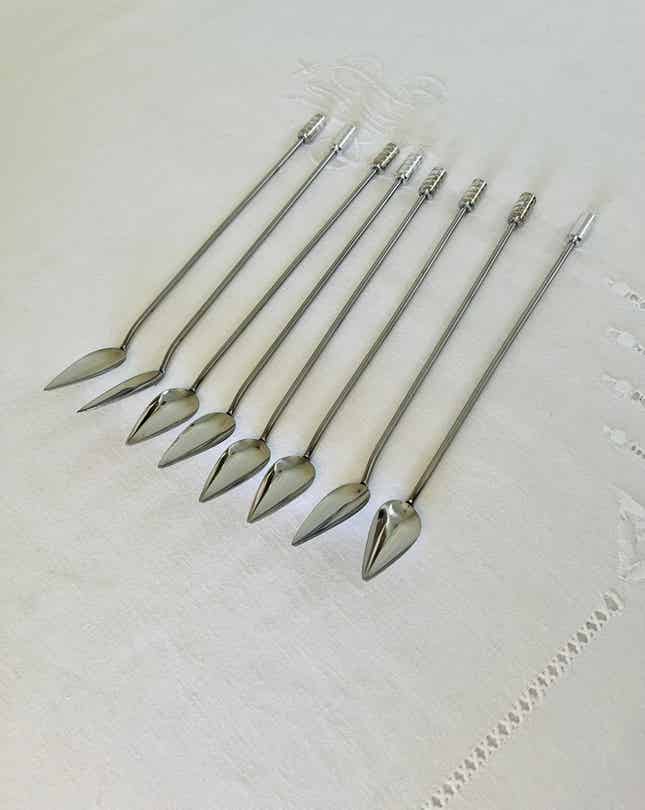 8 cuillères à cocktail en métal