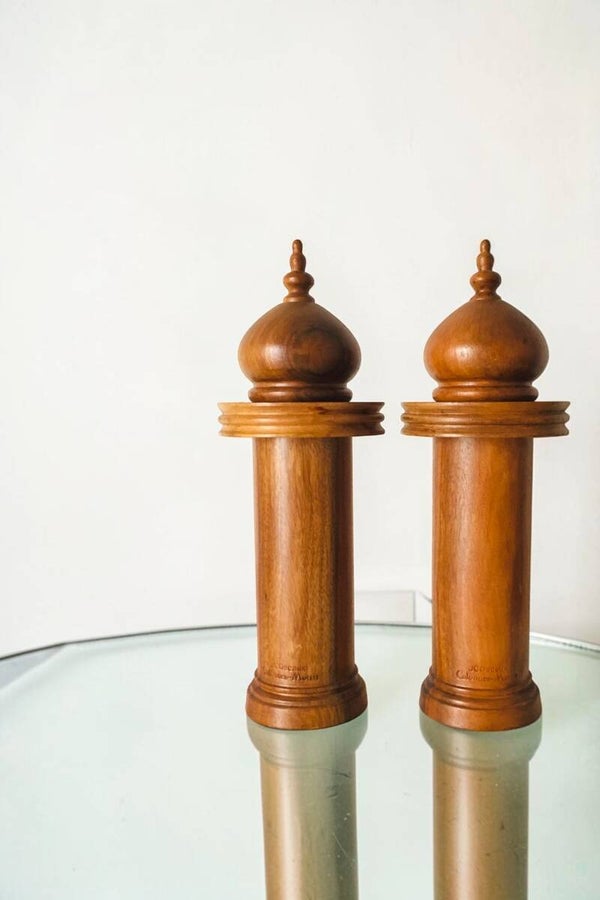 Paire de Moulins Colonne Morris en Bois Tourné