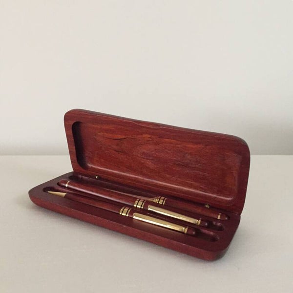 Parure de stylos en bois