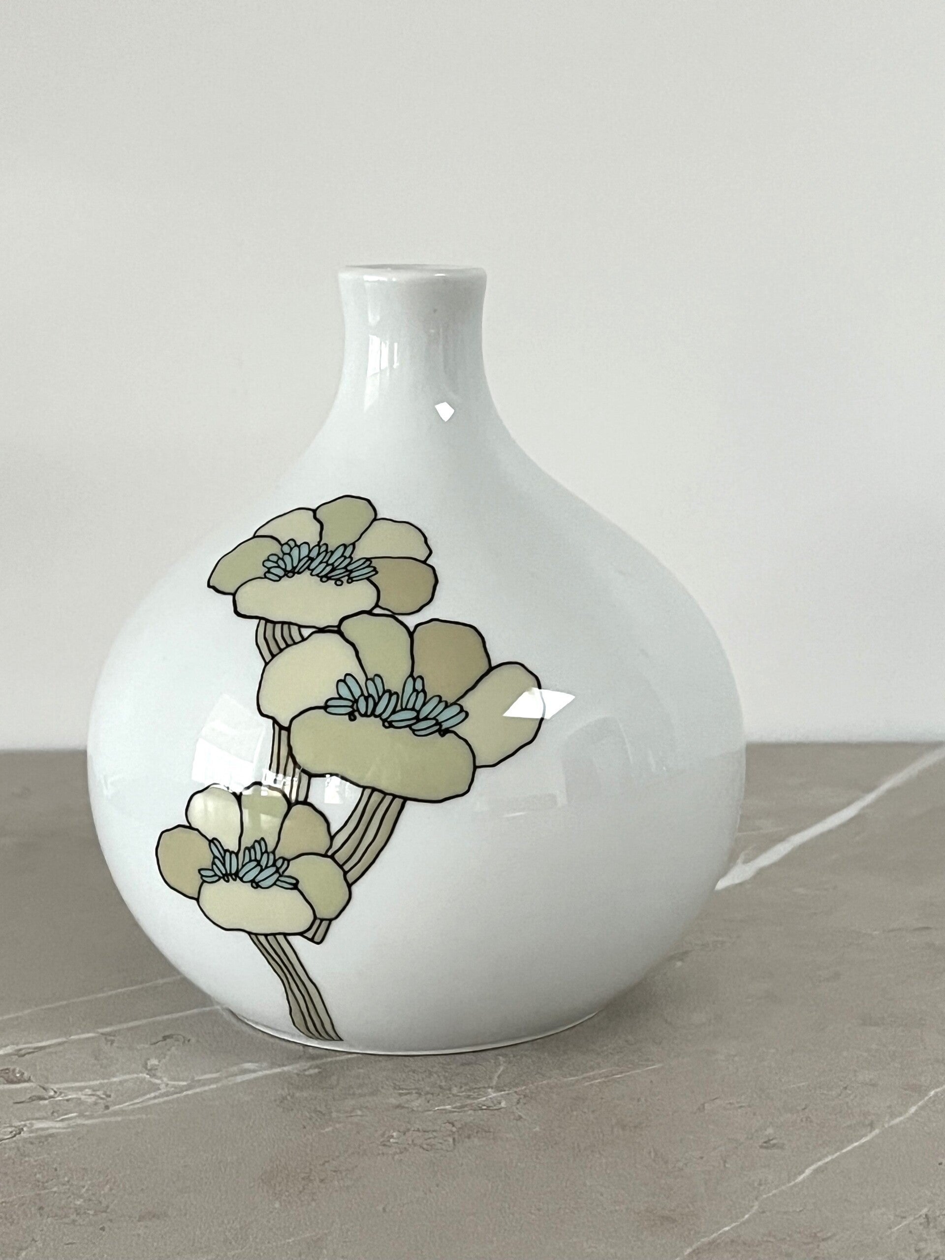 Vase soliflore en porcelaine Arzberg