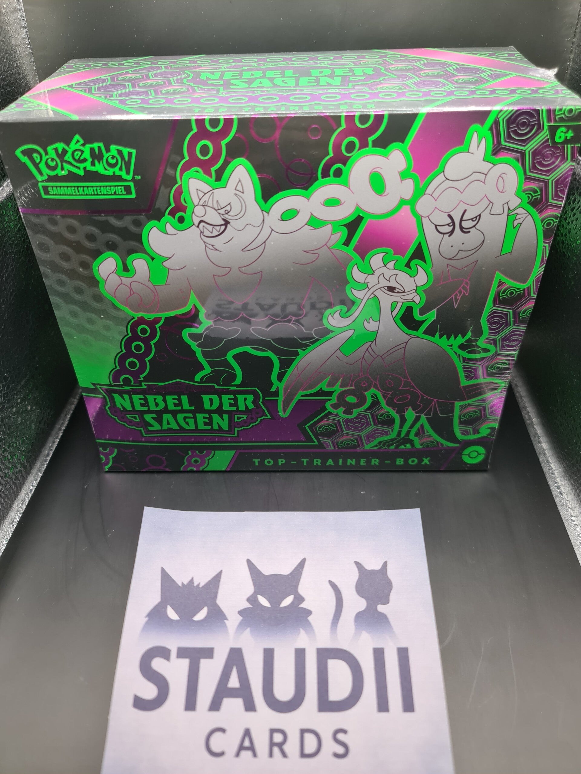 Karmesin & Purpur – Nebel der Sagen – Top-Trainer-Box (Deutsch) 💜🌫️