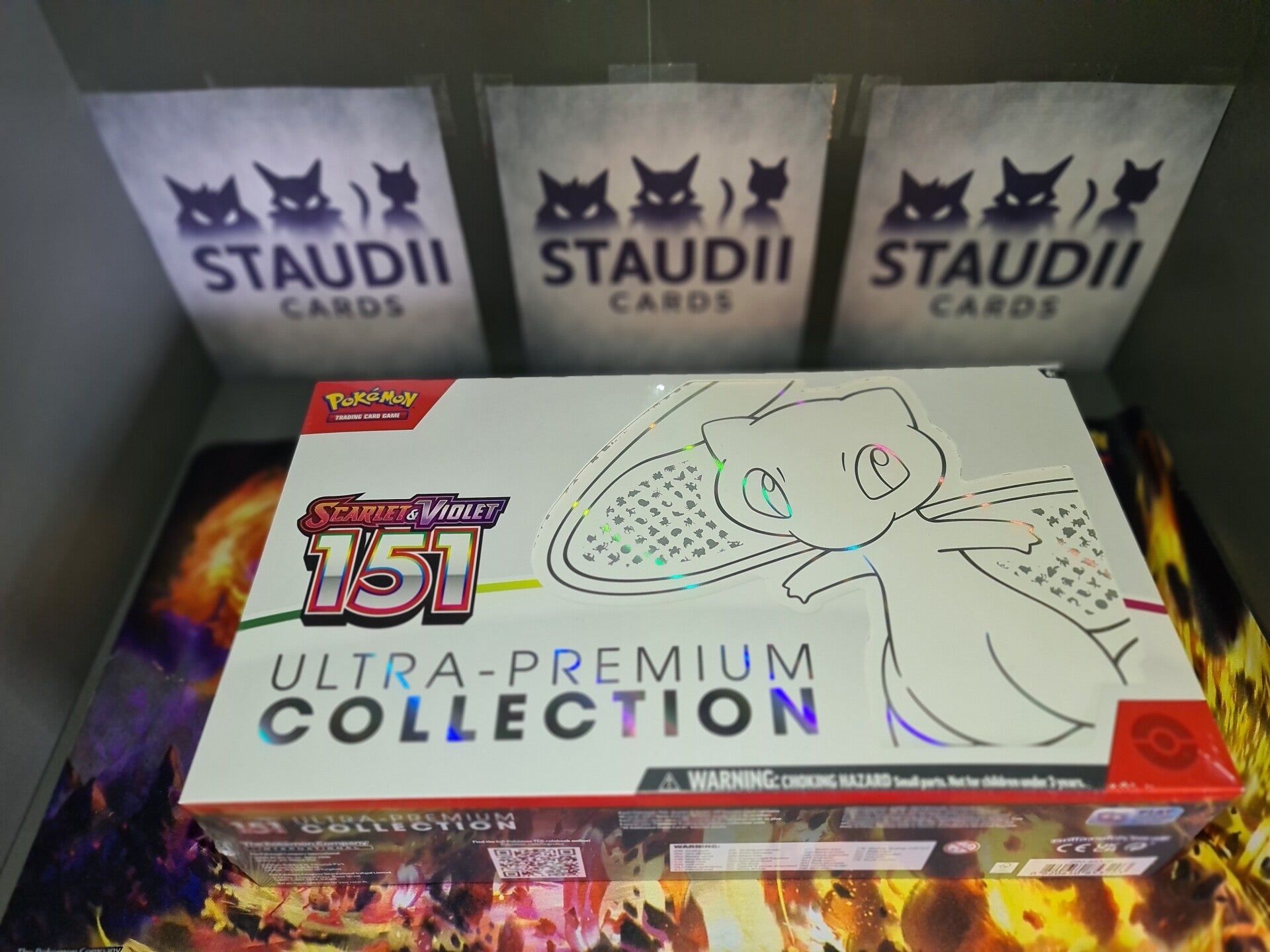 Scarlet & Violet 151 – Ultra Premium Collection (Englisch, sealed)