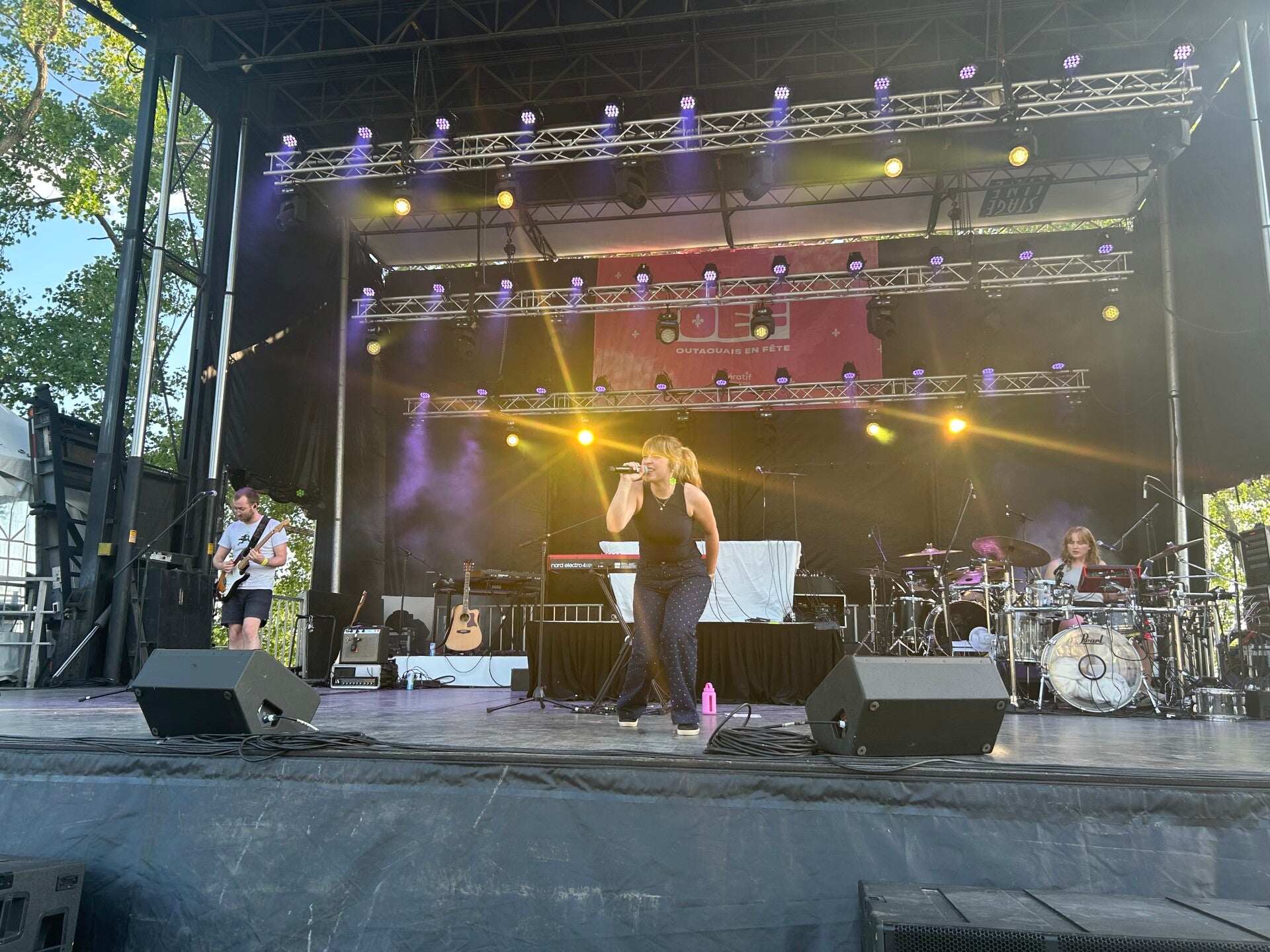 img_9847-standard.jpg