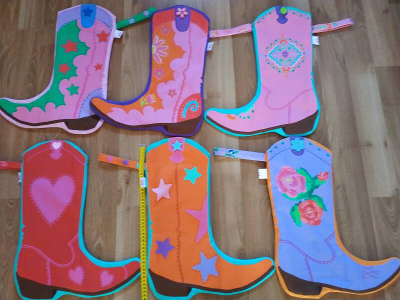 Santa Lady Boots, Geschenketasche