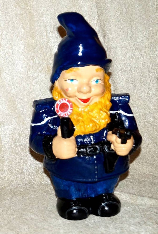 Gartenzwerg Polizist bereit zum Polizei - Einsatz - 1550030