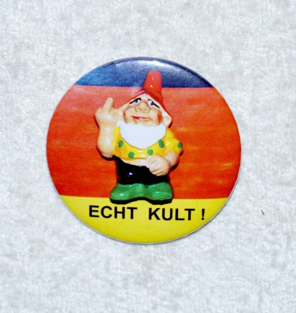 Gartenzwerg ist Kult als Button zum Anstecken - B250550