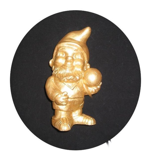 Button mit goldenem Gartenzwerg - B150009