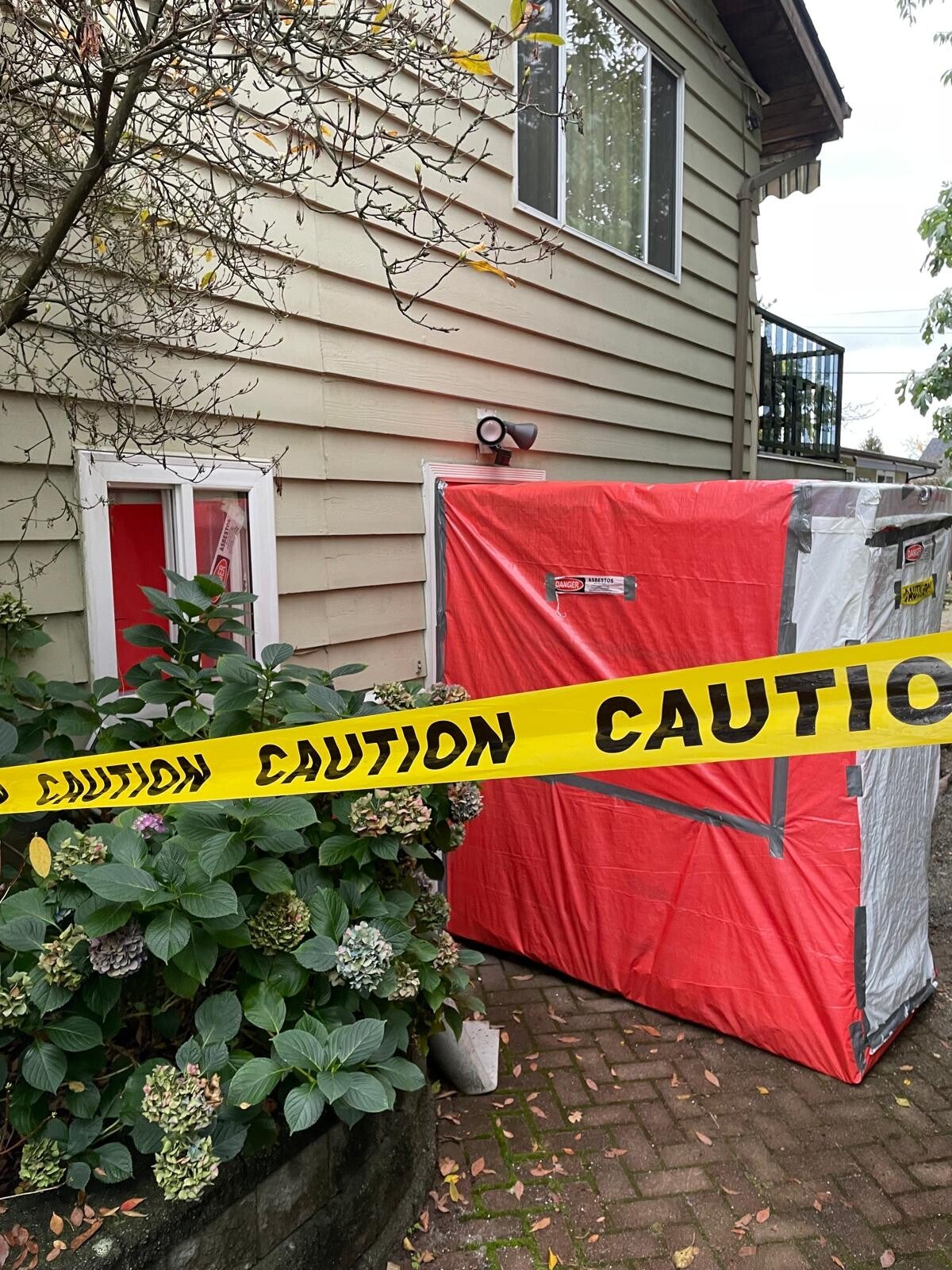 Asbestos 