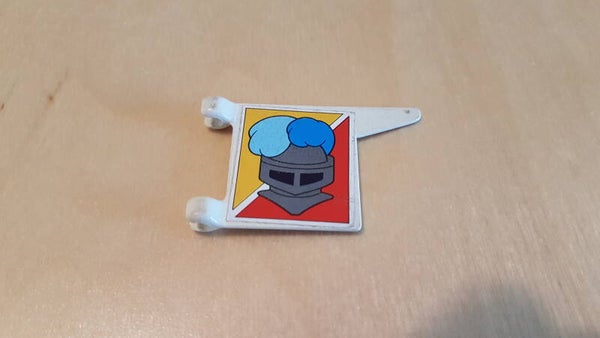 Vlag wit met sticker helm   #A190