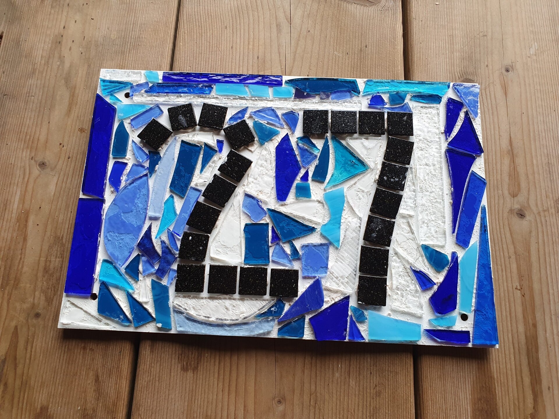    afdelingsuitje, macrame workshop, vriendinnen uitjes, beeldjes dikke dames, keramiek schilderen, taartsmaken, sieraden maken workshop, moeder dochter dag, vrolijk schilderij dikke dames, servies beschilderen, familiedag drenthe, porselein schilderen