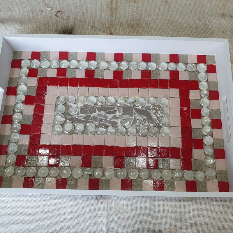 dikke dames wijn, porcelein schilderen, vriendinnenuitjes, vriendinnenuitje, servies schilderen, leuke workshop, dikke dames beeldjes schilderen, schilder voorbeelden, workshop taarten maken, dikke vrouwen schilder, dikke vrouwen schilder, workshoo