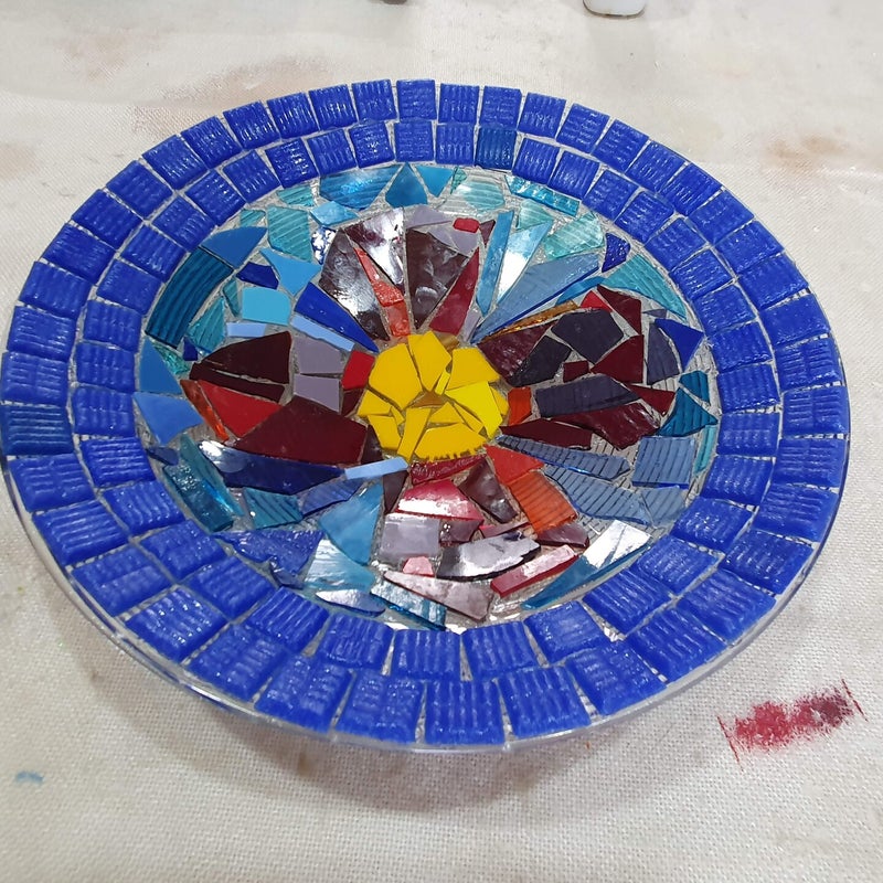 workshop, workshops, creatieve workshops, creatieve workshop, workshop drenthe, workshops drenthe, zussen uitje, dikkedamesschilderen, dikke dames schilder, workshop sieraden maken, dikke dames beeldje schilderen, workshop met vriendinnen, leuke workshops