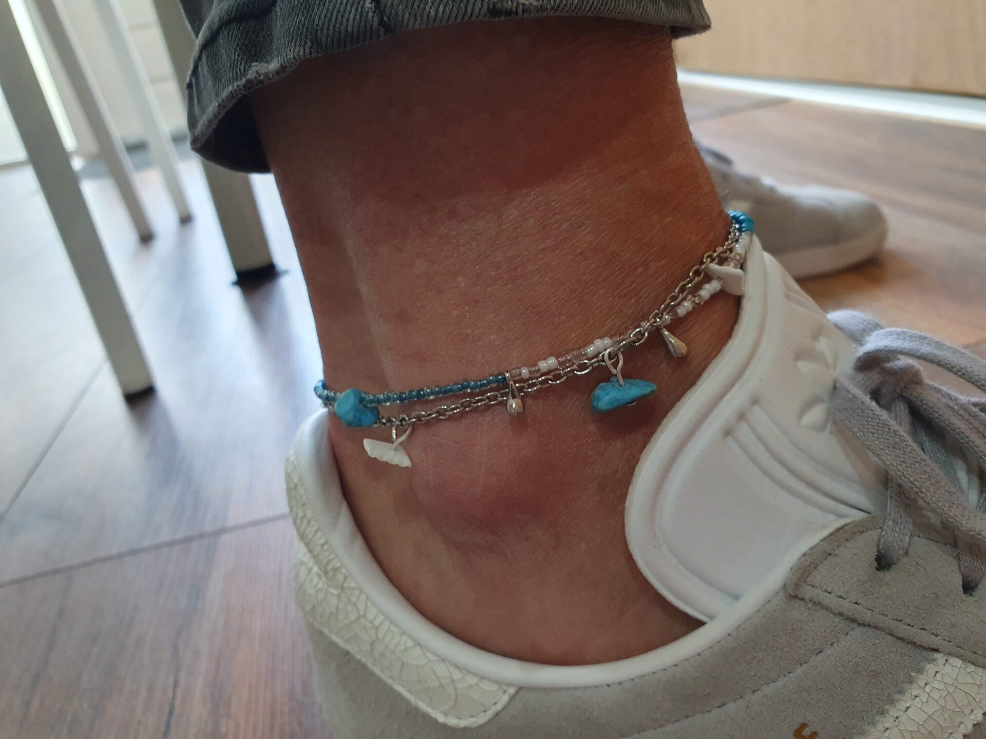 taart workshop, plantenhanger maken, dikke dames beeldjes, workshop dikke dames schilderen, keramiek schilderen workshop, sieraden workshop, cursus sieraden, theepot schilderen, workshop 6 letters, vriendinnen workshop, voorbeelden dikke dames schilderen