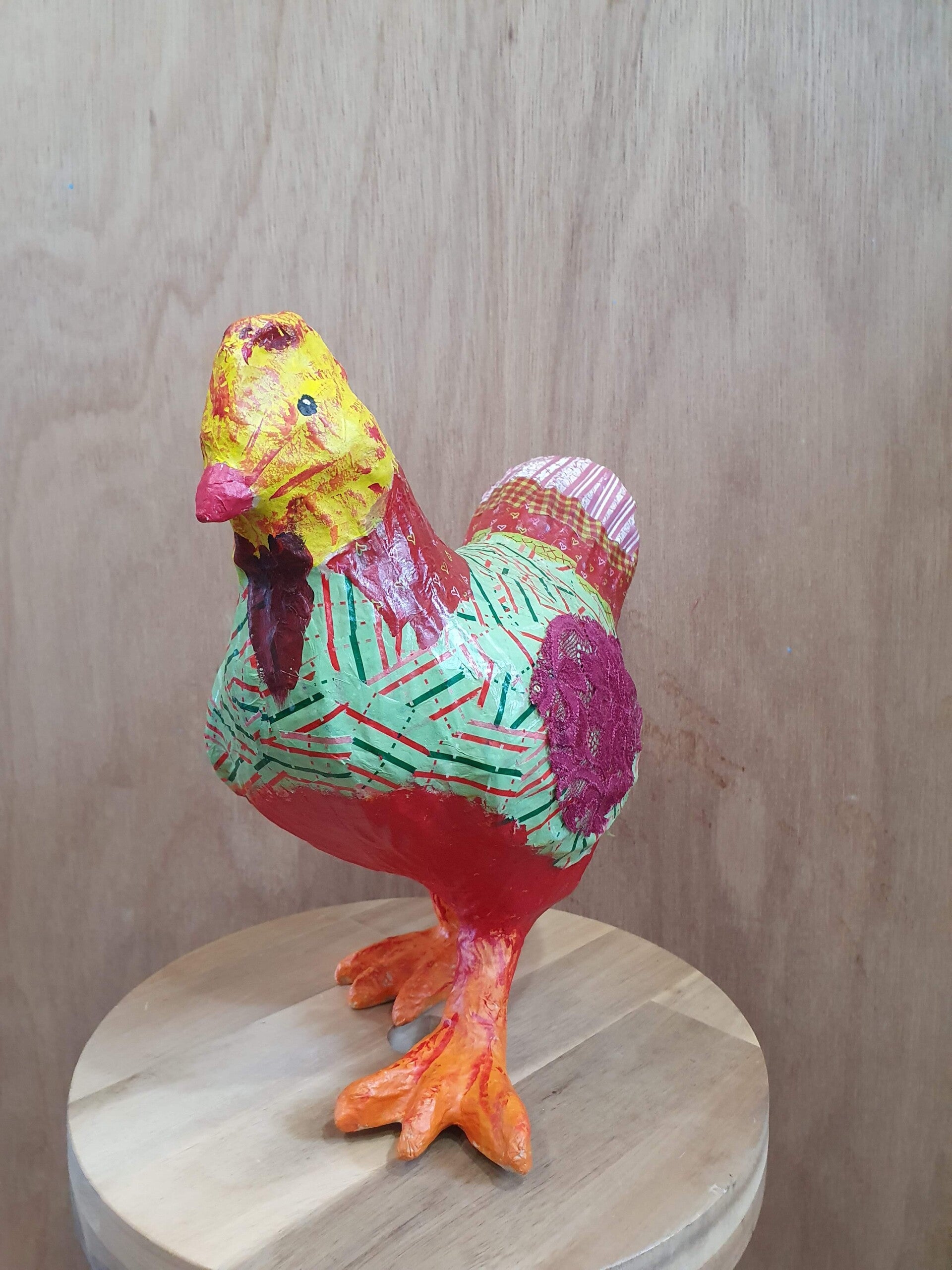 workshop kip pimpen, workshop XXL kip schilderen, workshop kip versieren, leuke workshop, originele workshop, zussen uitje, familiedag, workshop Drenthe, dagje weg, workshops Drenthe, workshop Hoogeveen, leuke workshop, creatieve workshop