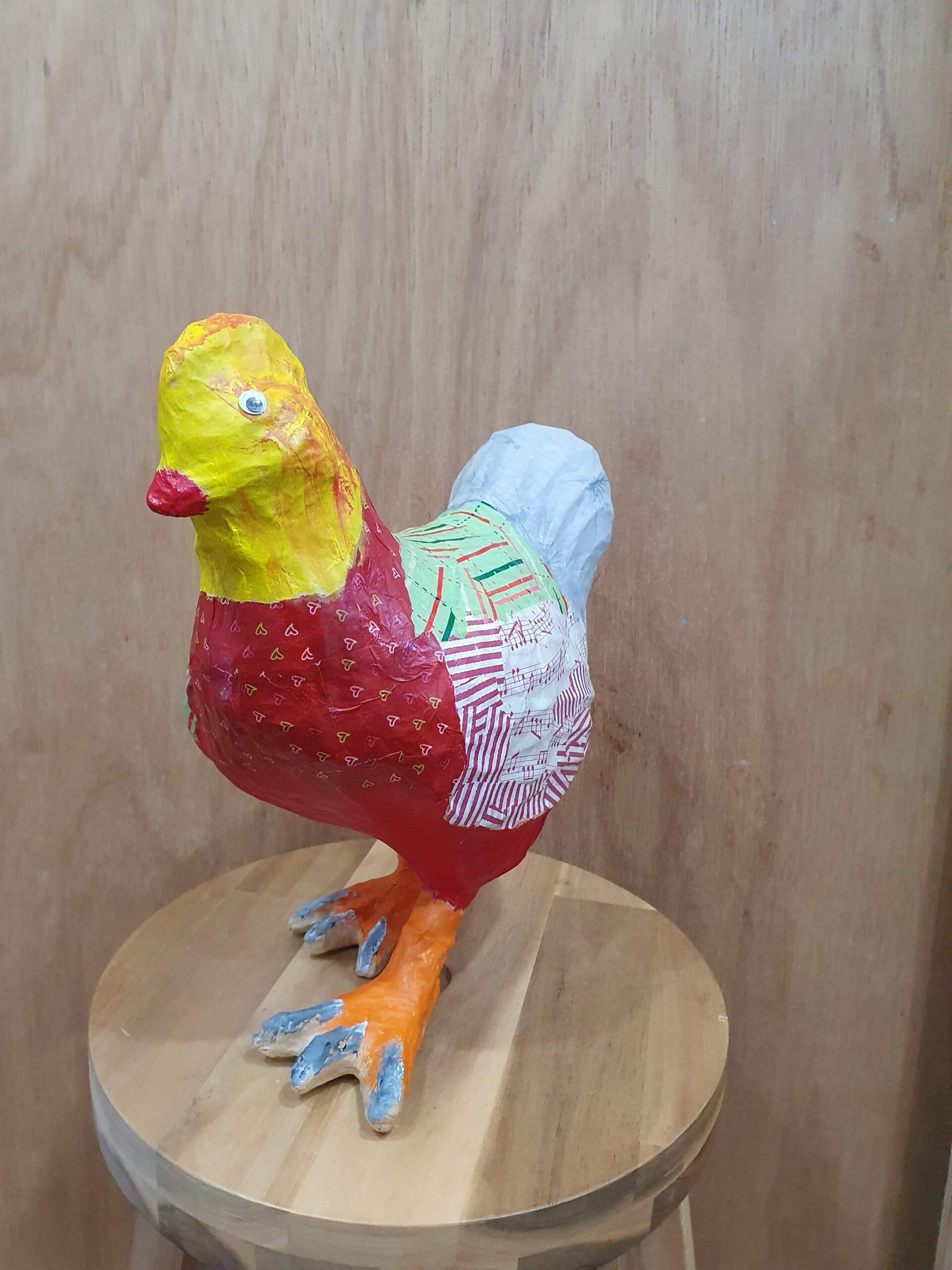 workshop kip pimpen, workshop XXL kip schilderen, workshop kip versieren, leuke workshop, originele workshop, zussen uitje, familiedag, workshop Drenthe, dagje weg, workshops Drenthe, workshop Hoogeveen, leuke workshop, creatieve workshop