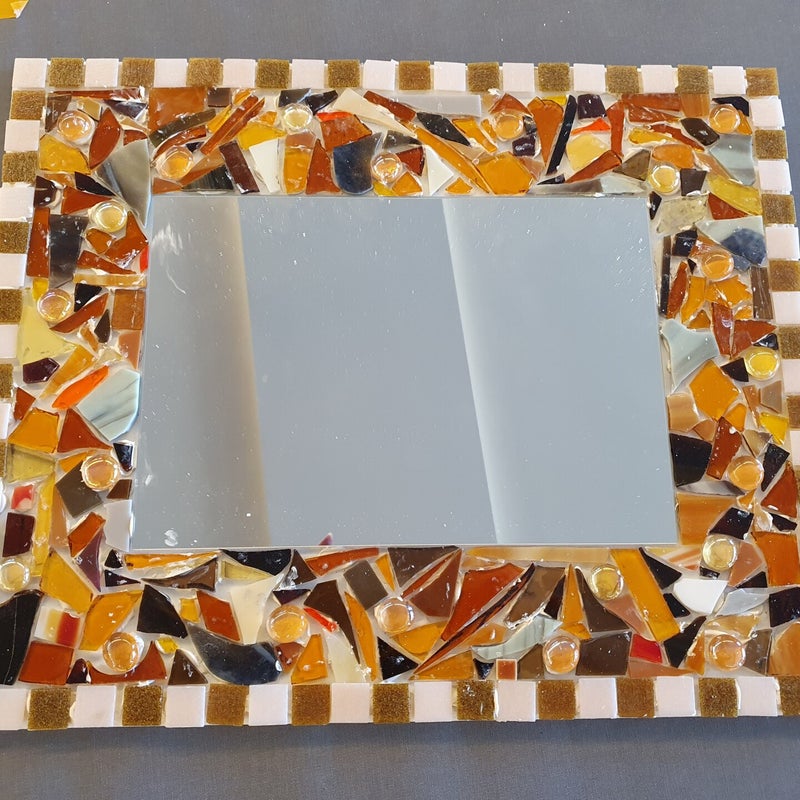 workshop, workshops, creatieve workshops, creatieve workshop, workshop drenthe, workshops drenthe, zussen uitje, dikkedamesschilderen, dikke dames schilder, workshop sieraden maken, dikke dames beeldje schilderen, workshop met vriendinnen, leuke workshops