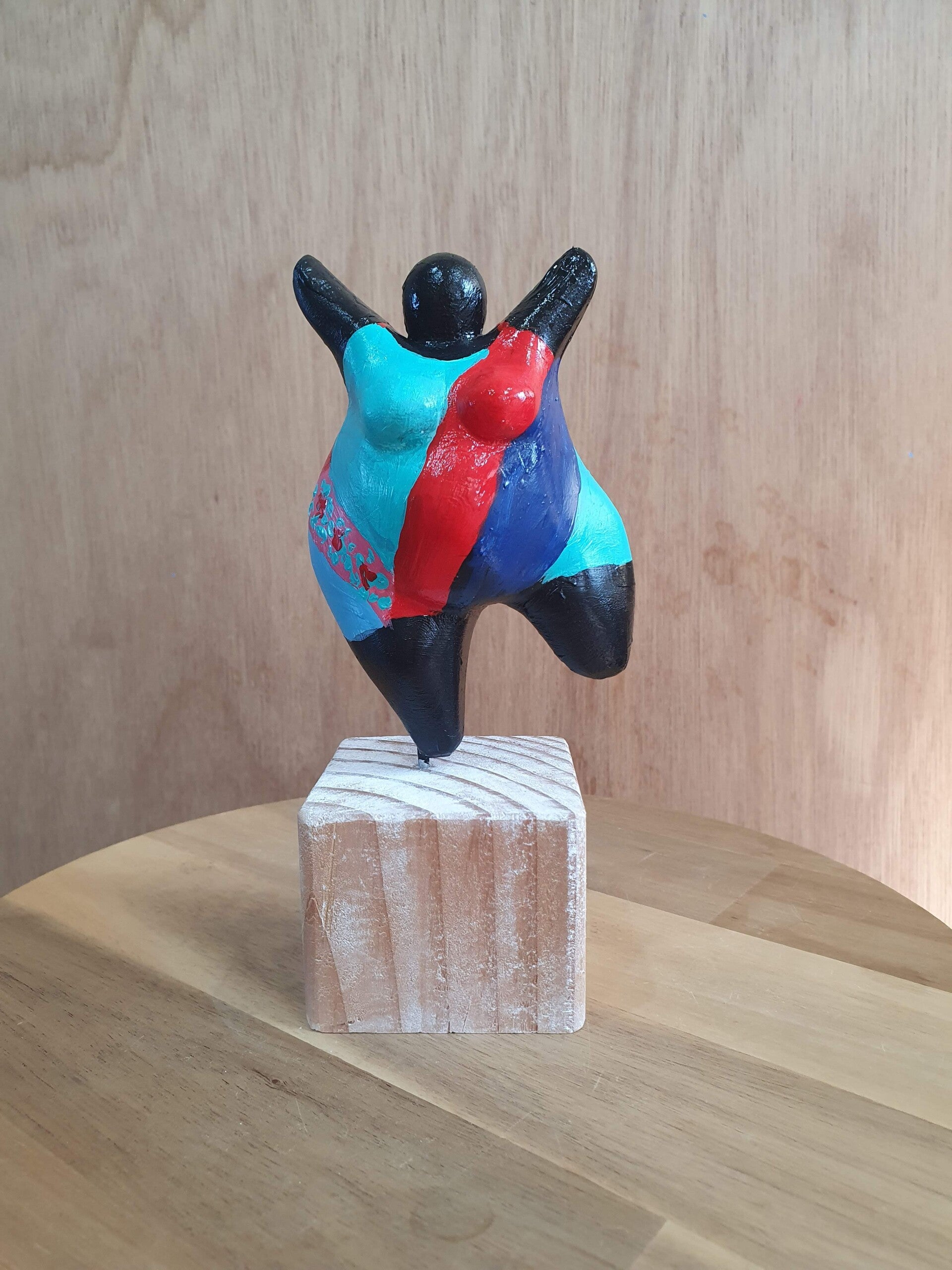 workshop graffiti Hoogeveen, workshop handlettering Hoogeveen, workshop koe pimpen Hoogeveen, workshop kip pimpen Hoogeveen, workshop macrame Hoogeveen, workshop mozaíek Hoogeveen, workshop servies schilderen Hoogeveen, workshop sieraden maken Hoogeveen