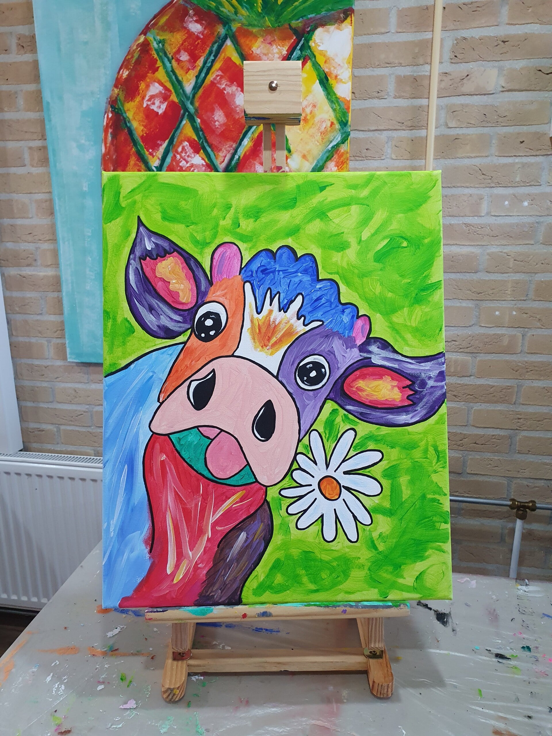 afdelingsuitje, macrame workshop, vriendinnen uitjes, beeldjes dikke dames, keramiek schilderen, kip pimpen, sieraden maken workshop, moeder dochter dag, vrolijk schilderij dikke dames, servies beschilderen, familiedag drenthe, porselein schilderen