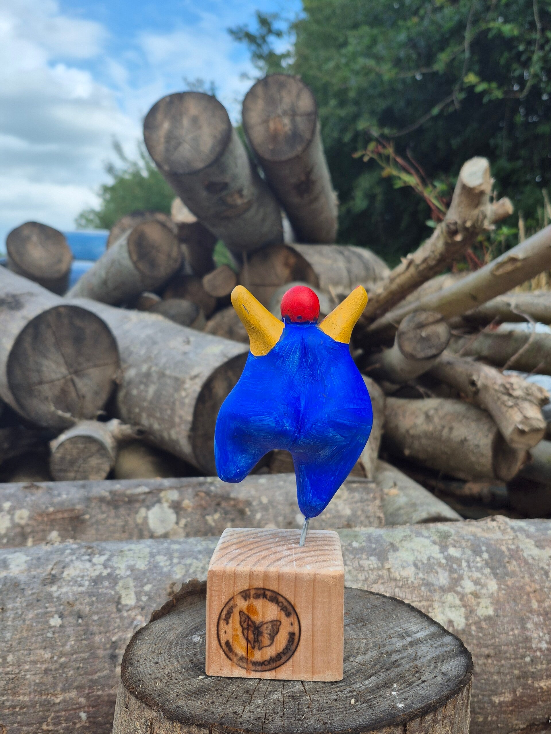 vrolijke koeien schilderijen, workshops creatief, cocodama, schilderen voor beginners voorbeelden, dikke dames schilderen, vrolijke schilderijen, workshop mozaieken, schilderen voorbeelden, beeldjes schilderen, workshop sieraden maken 2 personen