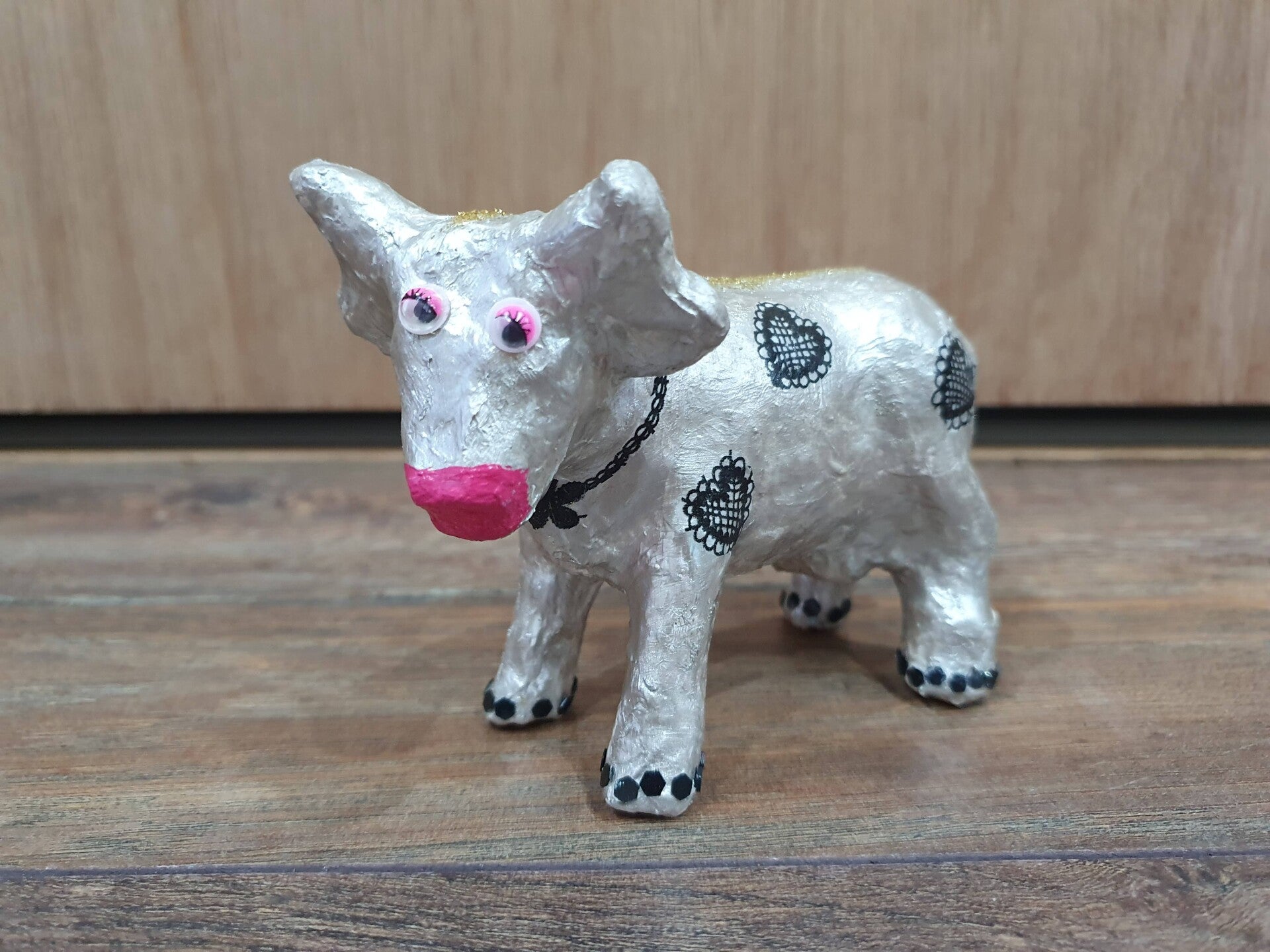 workshop koe pimpen, workshop, workshop Drenthe, workshops Drenthe, creatieve workshop, creatieve workshops, bedrijfsuitje Drenthe, creatief uitje Drenthe, vrijgezellenfeest, workshop mannen en vrouwen, teambuilding