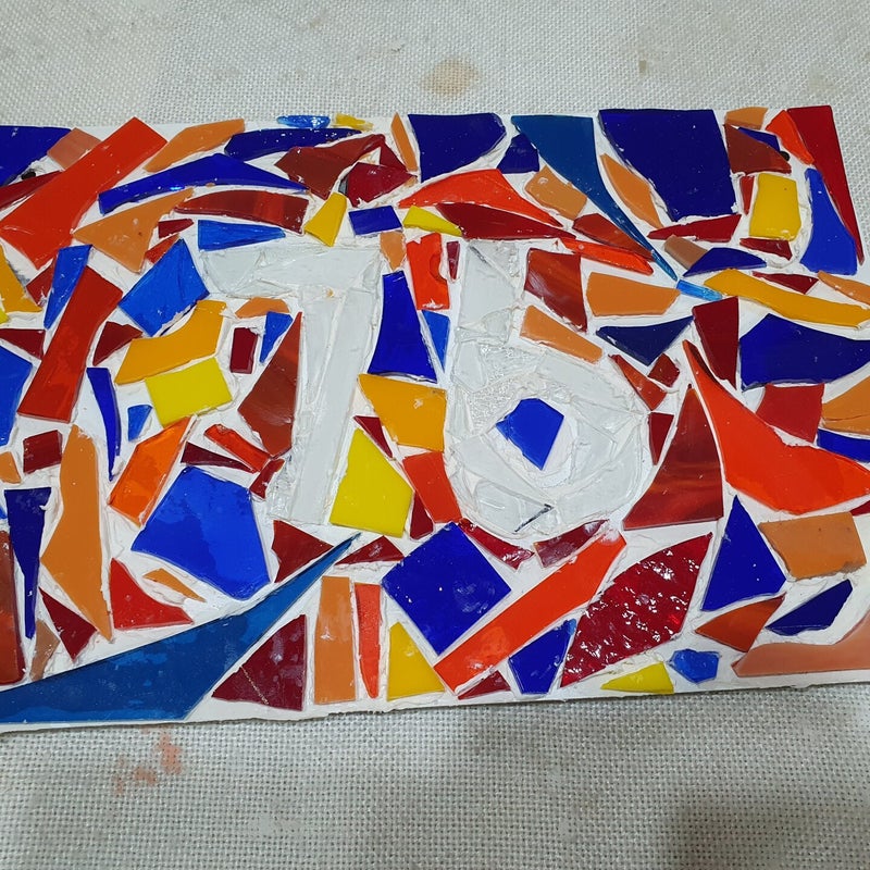 piemel workshop, keramiek schilderen, sieraden maken workshop, macramé plantenhanger maken, vrolijk schilderij, servies beschilderen, workshop drenthe, workshop creatief, vrolijke schilderijen, porselein schilderen, dikke vrouwen schilder, workshop