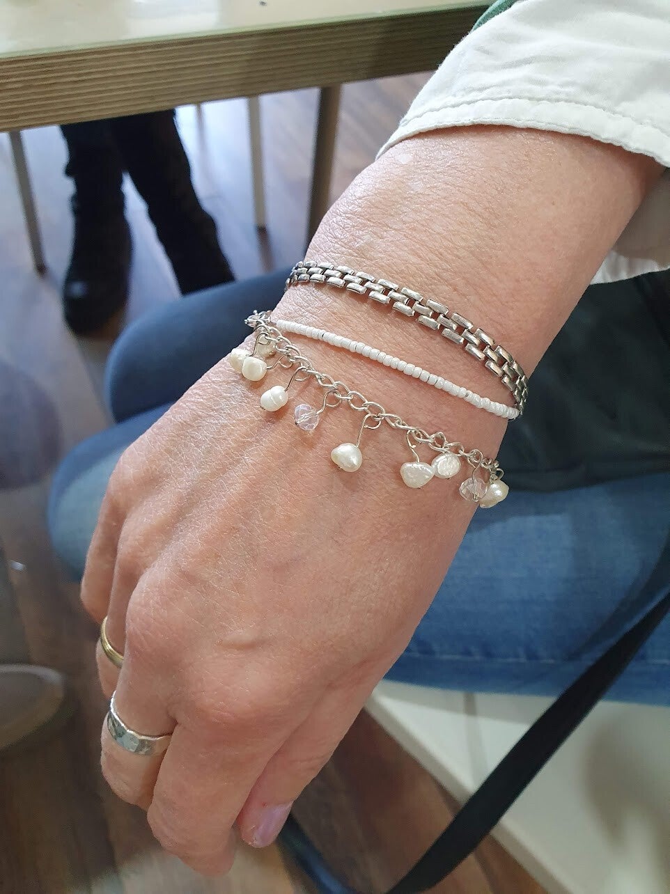 workshop sieraden maken, workshop, workshop Drenthe, workshops Drenthe, creatieve workshop, creatieve workshops, personeelsfeest Drenthe, creatief uitje Drenthe, vriendinnenuitje, familiedag, workshop individeel, moeder dochter uitje