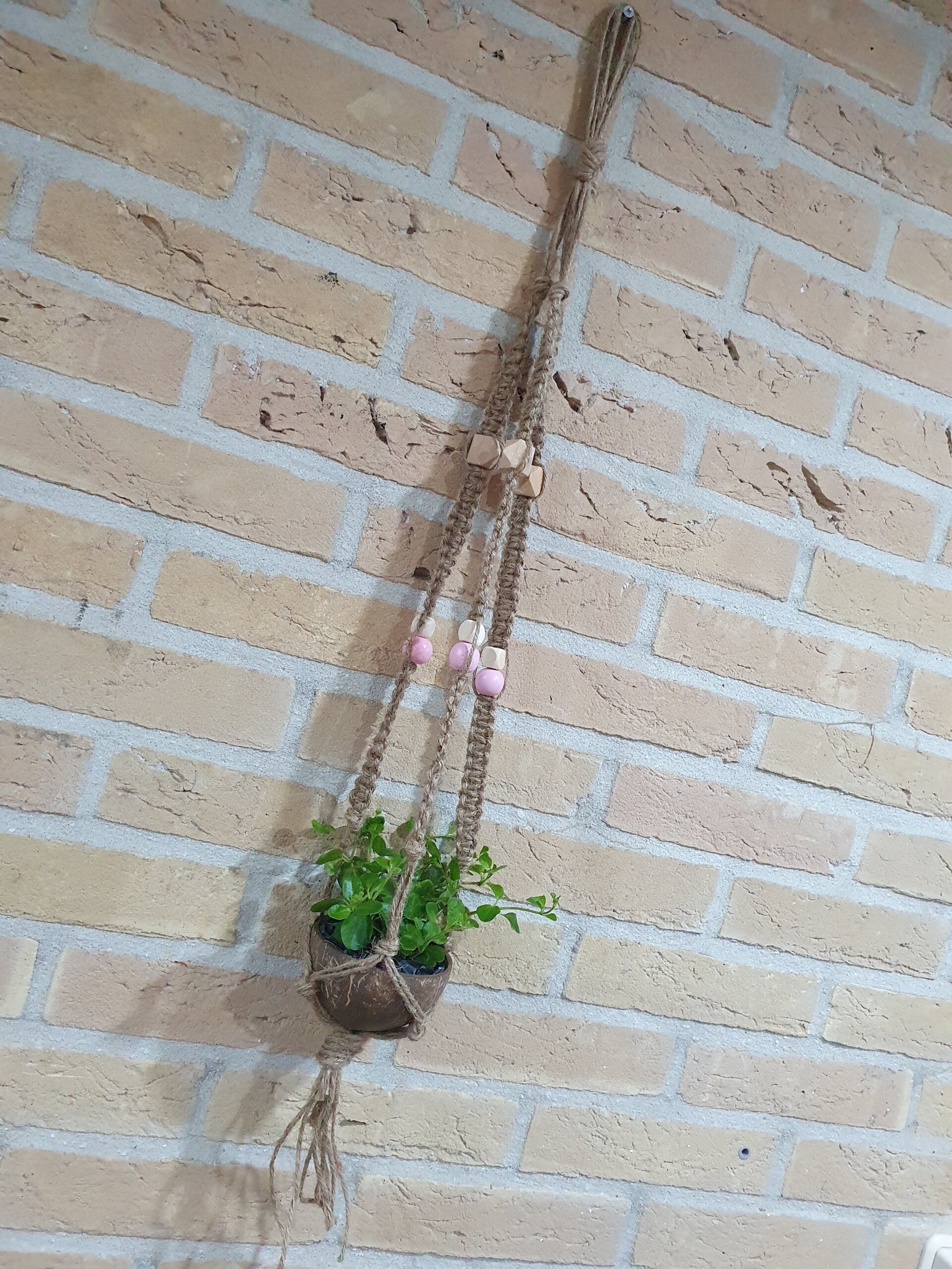workshop macramé plantenhanger maken, workshop, workshop Drenthe, workshops Drenthe, creatieve workshop, creatieve workshops, personeelsuitje Drenthe, creatief uitje Drenthe, vriendinnenuitje, familiedag, workshop 20 personen, moeder dochter uitje