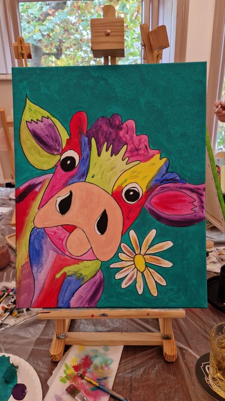 workshop het vrolijke schilderij schilderen, workshop, workshop Drenthe, workshops Drenthe, creatieve workshop, creatieve workshops, creatief uitje Drenthe, zussendag, activiteiten Drenthe, personeelsuitje, workshop koe schilderen
