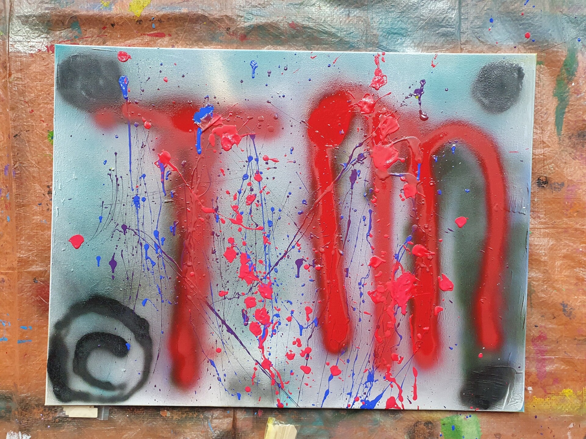 workshop graffiti modern schilderen, workshop, workshop Drenthe, workshops Drenthe, creatieve workshop, creatieve workshops, bedrijfsuitje Drenthe, creatief uitje Drenthe, workshop mannen, workshop 10 personen of meer, workshop grote groepen, Brood schild