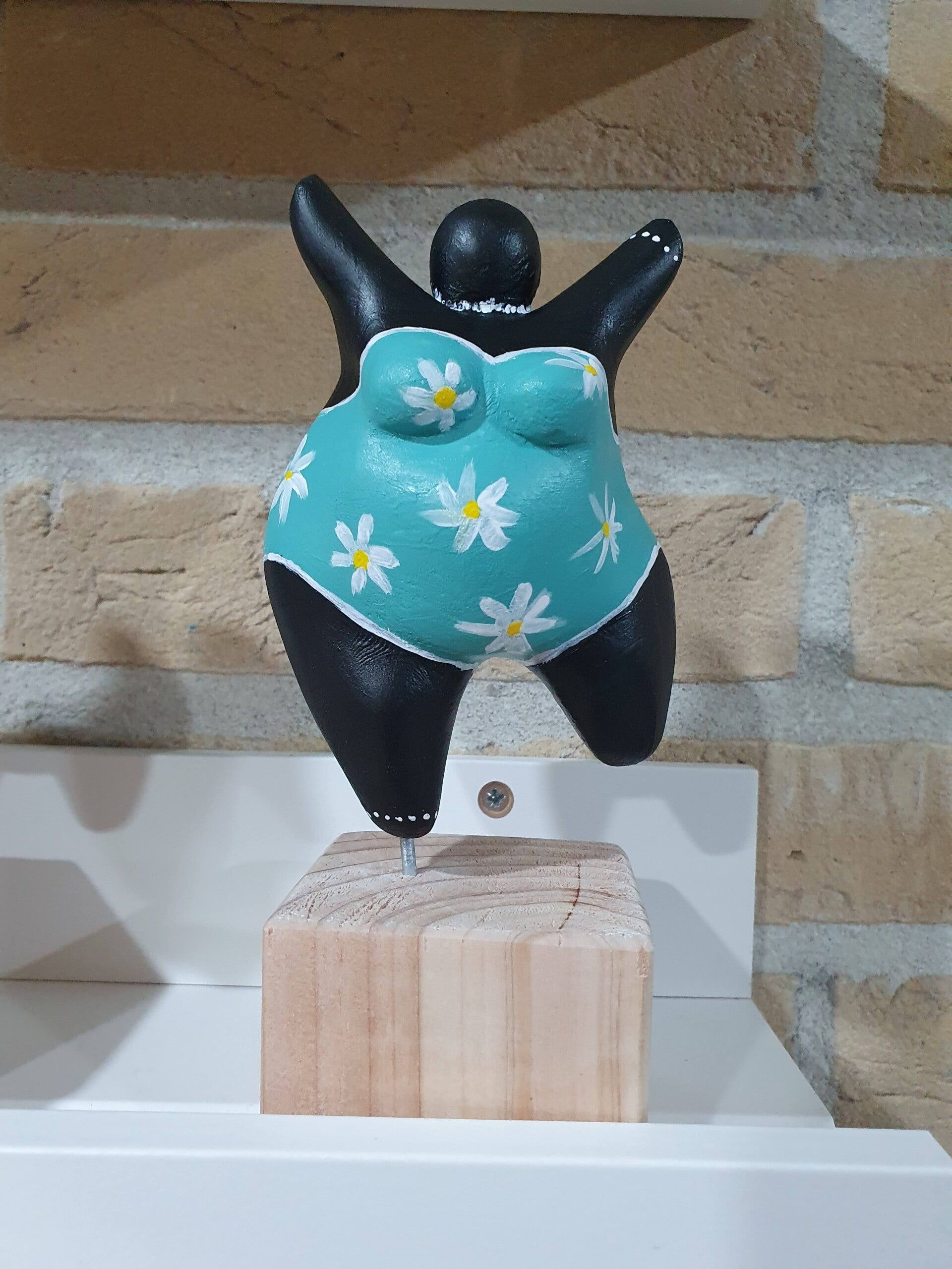 workshop beeldje dikke dame schilderen, workshop, workshop Drenthe, workshops Drenthe, creatieve workshop, creatieve workshops, personeelsuitje Drenthe, creatief uitje Drenthe, vriendinnen uitje, zussendag, betaalbare workshop, workshop aanbieding