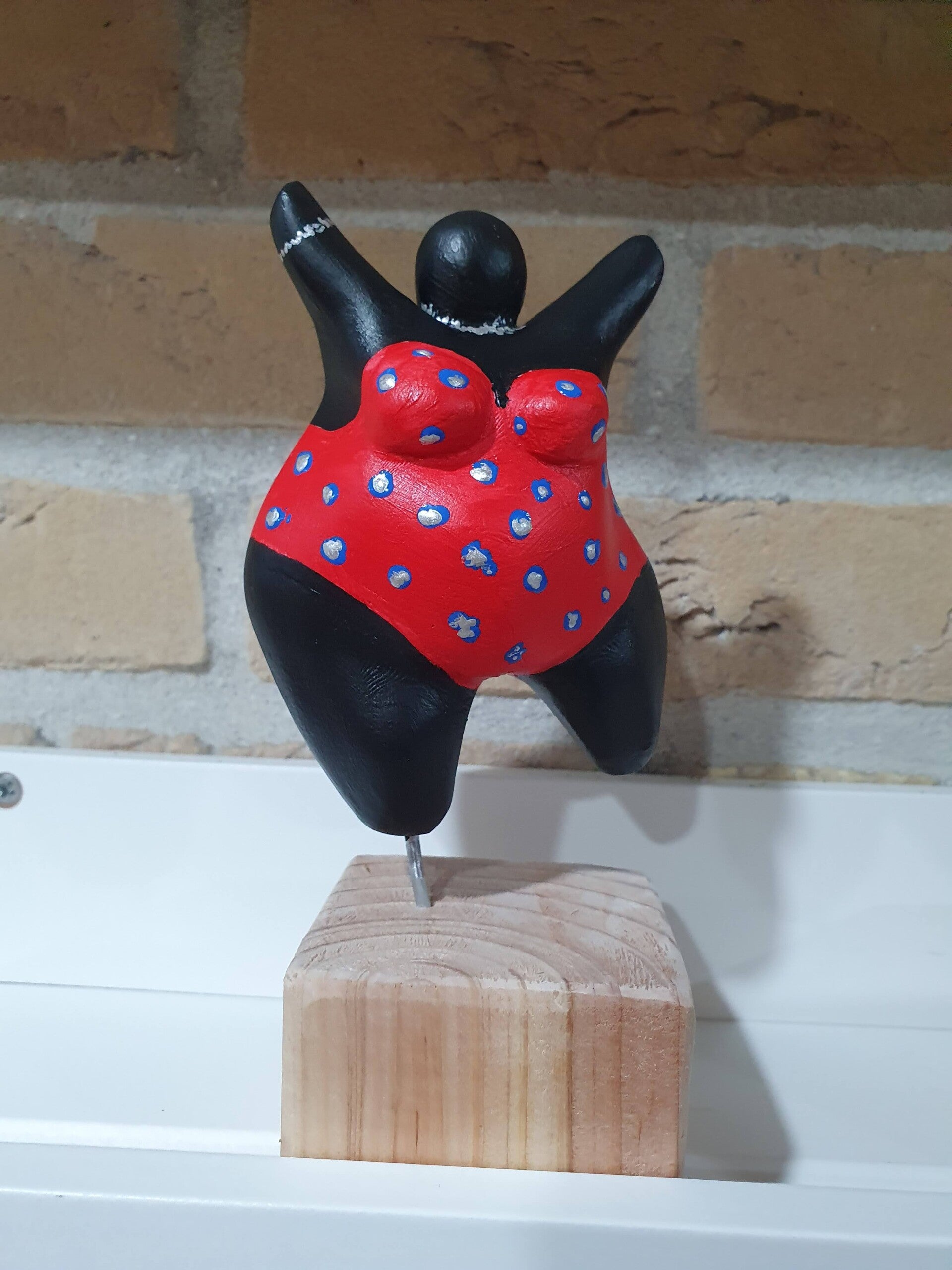 workshop beeldje dikke dame schilderen, workshop, workshop Drenthe, workshops Drenthe, creatieve workshop, creatieve workshops, personeelsuitje Drenthe, creatief uitje Drenthe, vriendinnen uitje, zussendag, betaalbare workshop, workshop aanbieding