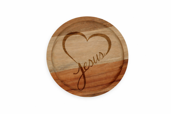Houten serveerbordje met een mooi Jesus hart - CD0002E1