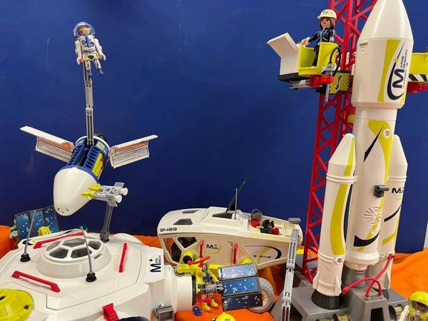 Playmobil space 10 euro/week