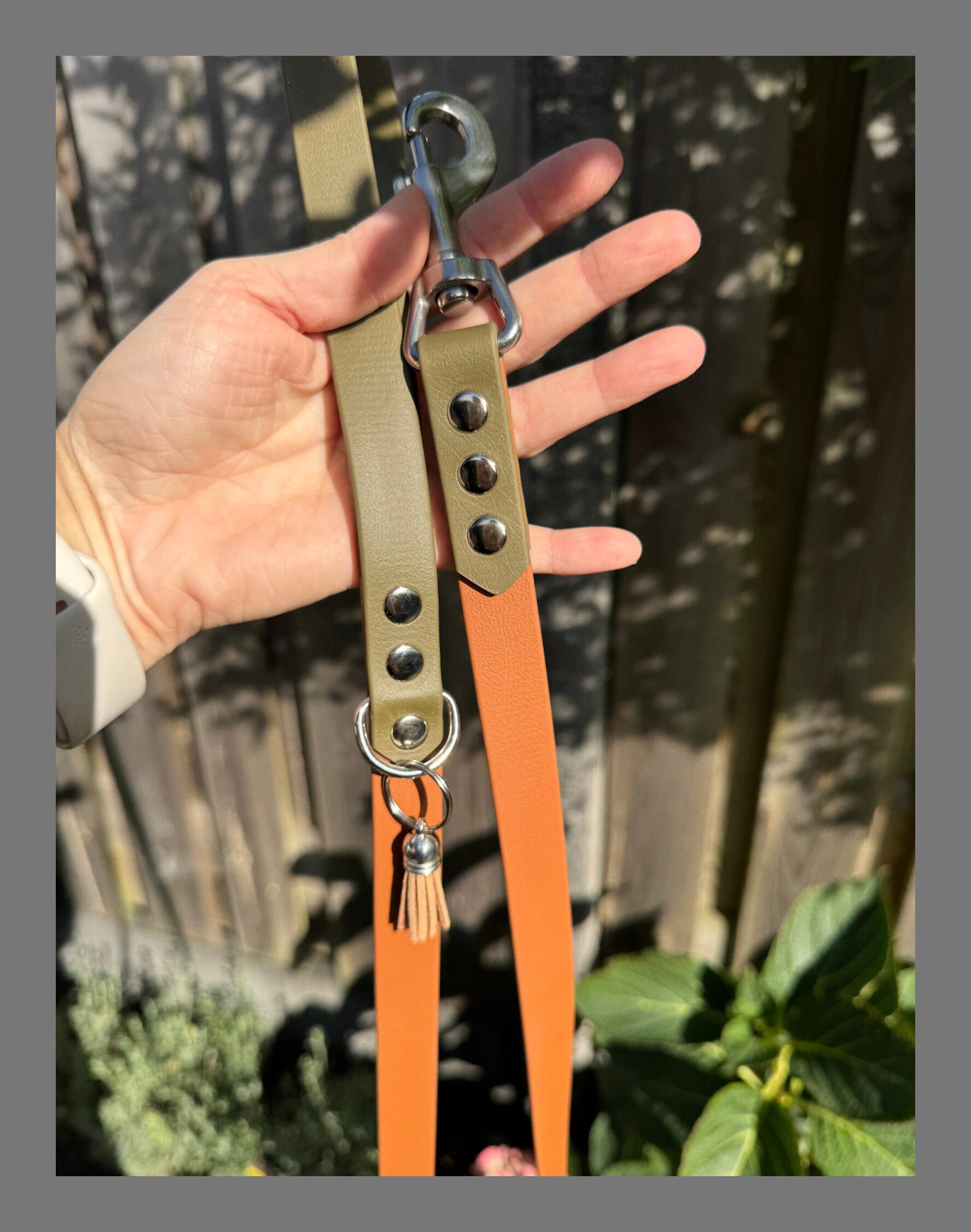 Lijn 19mm 2 meter, vast handvat, 1 musketon, 1 ring