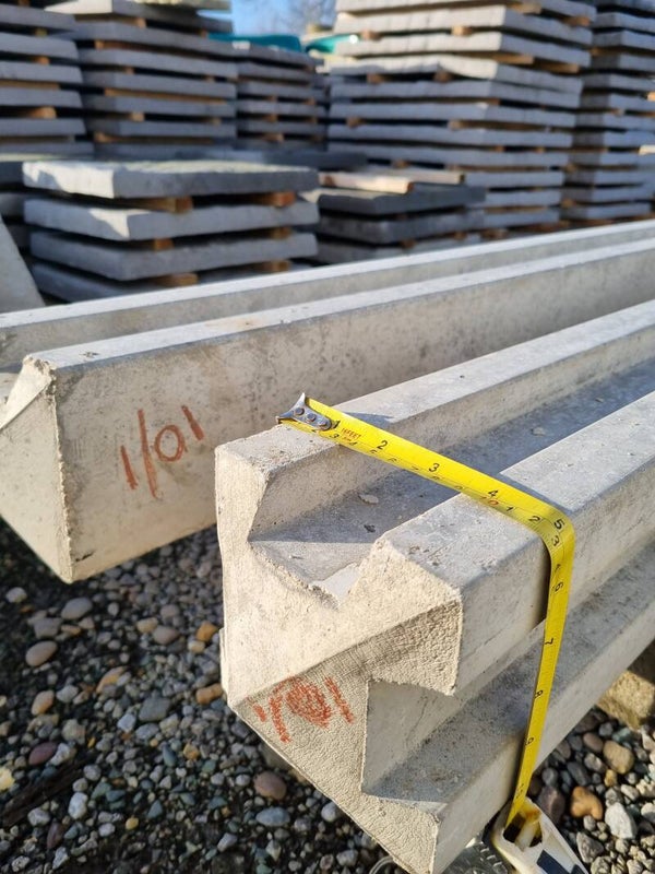 CORNER POST SLOTTED HIGH STRENTH CEMENT