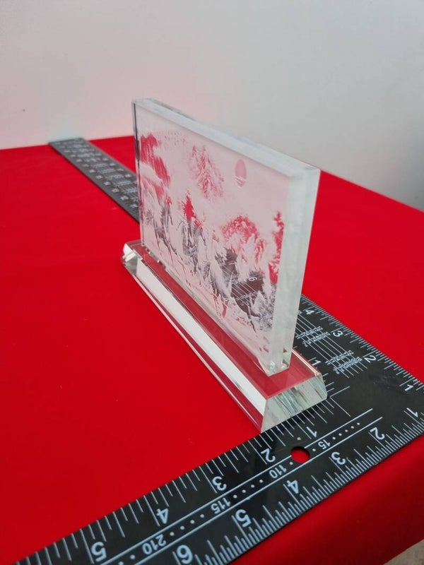 2D CRYSTAL ENGRAVING HORSES