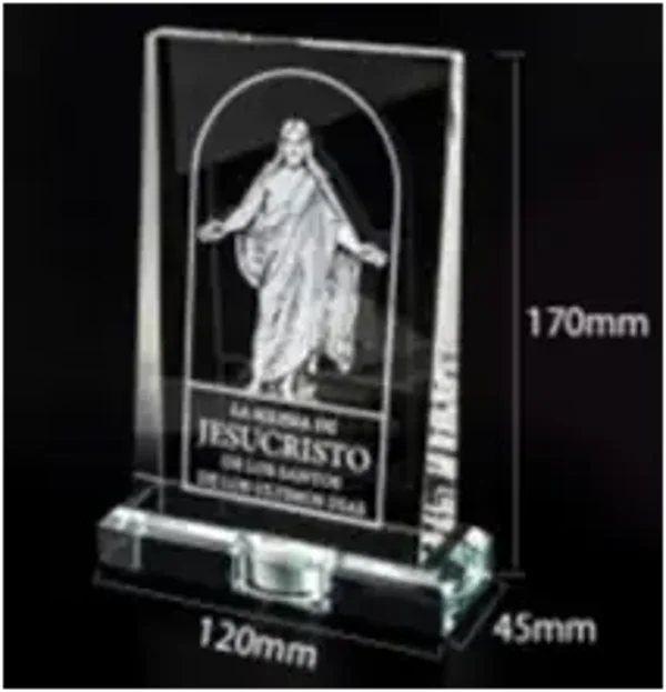 0055  2d crystal engraving 150mm x 200mm x 50 mm