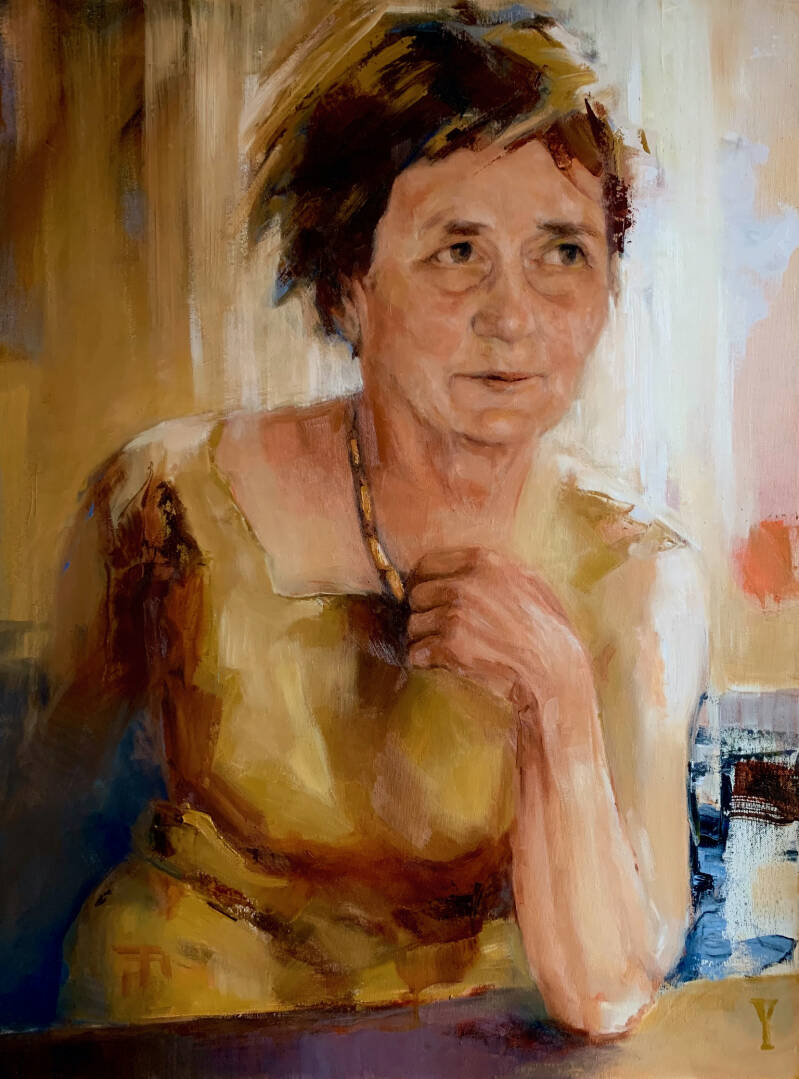 portret van peinzende vrouw van middelbare leeftijd