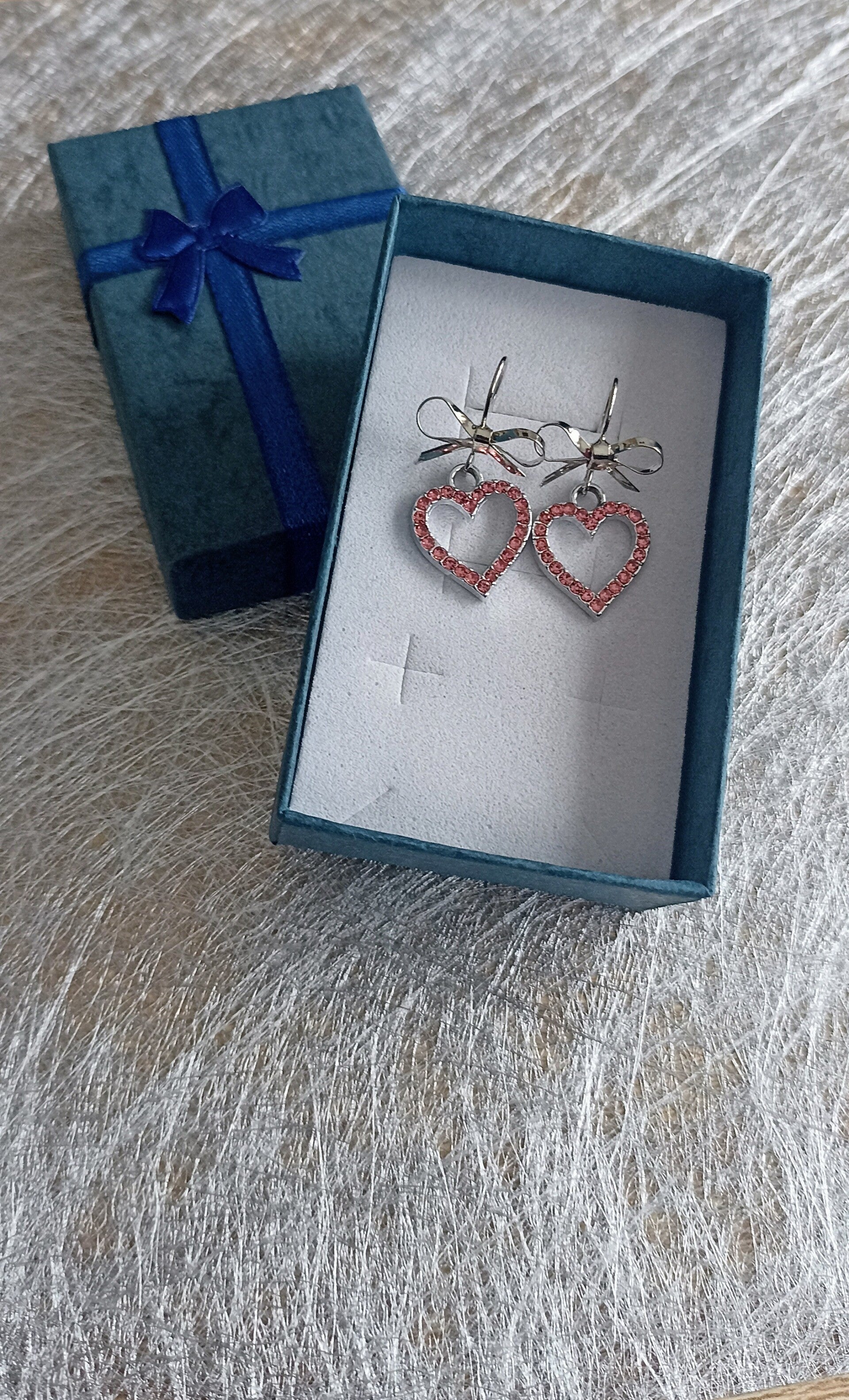 Boucles d'oreilles noeud papillon