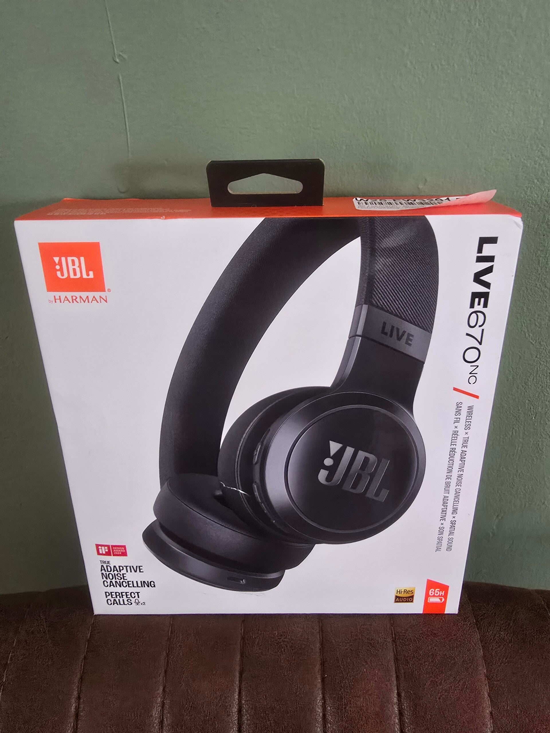 JBL Live 670NC Draadloze Koptelefoon (Zwart) – Compleet in doos